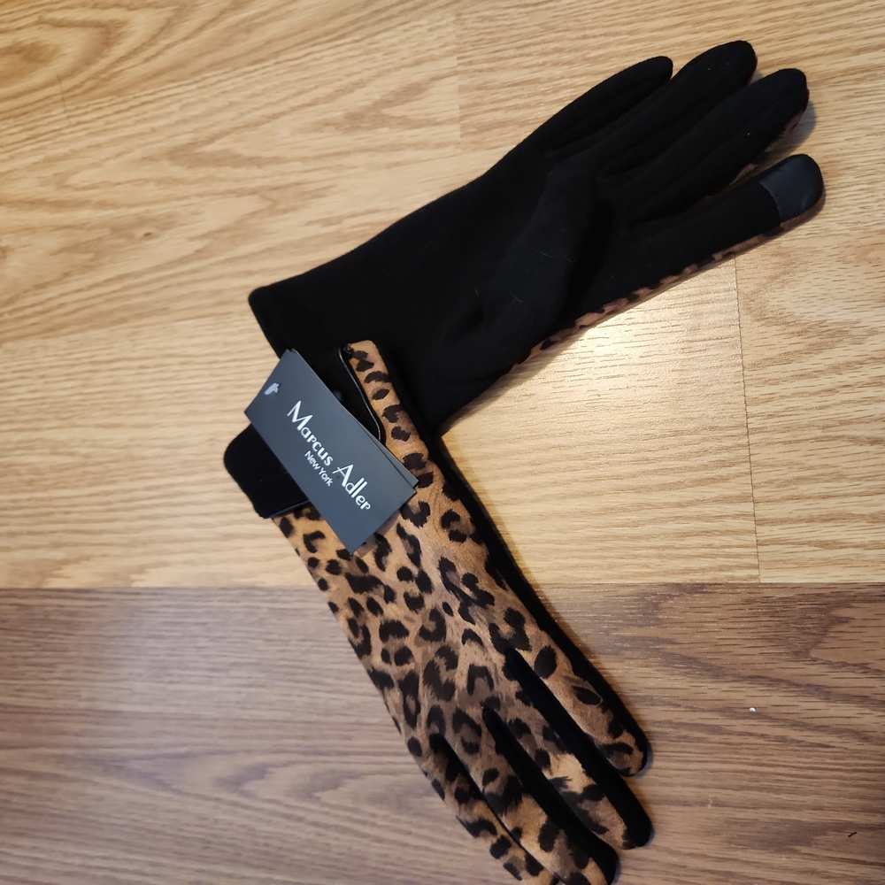 Gloves - Picture 3 of 4
